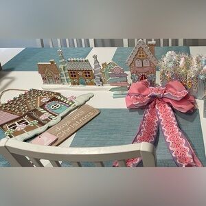 Christmas Candyland Gingerbread House Decor bundle